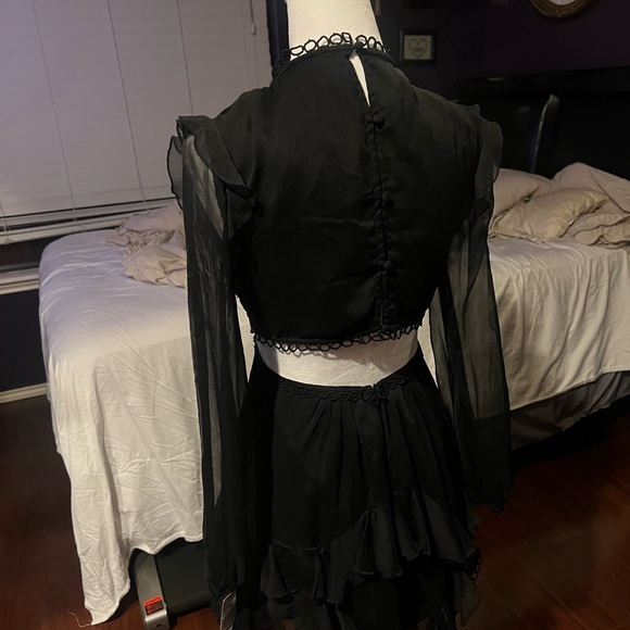 Black Longsleeve Ruffle Dress - Picture 6 of 7